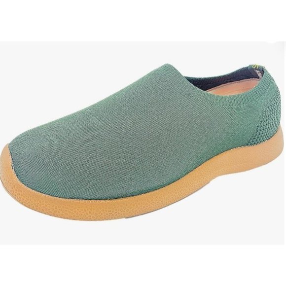 SoftScience The Tradewind Men's Slip On Athleisure Shoes - Sage & Tan Sole - Picture 2 of 13
